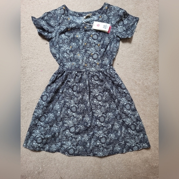 NWT! Mata Traders Floral Black and White with Orange Embroidery Dress! Small! - Picture 7 of 13